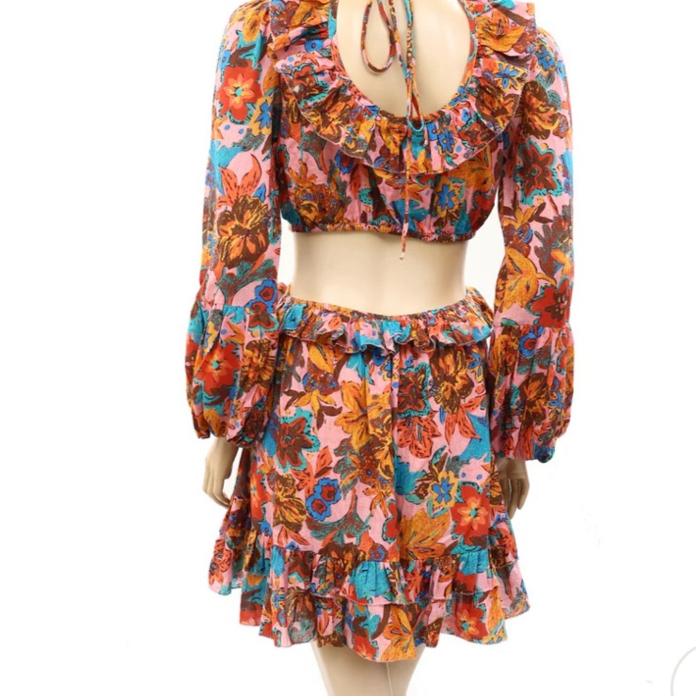 Red and Blue Ruffled Tiered Sundress with Plunge Neckline - Picture 2 of 4